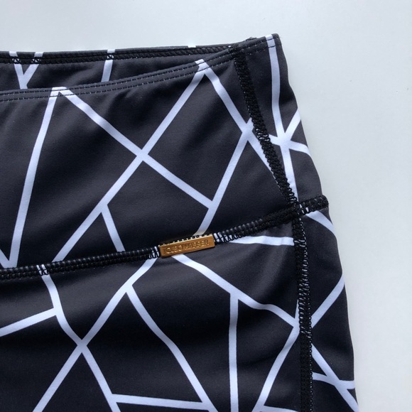 Cleo Harper Easton Short 2.0 - Picture 5 of 5